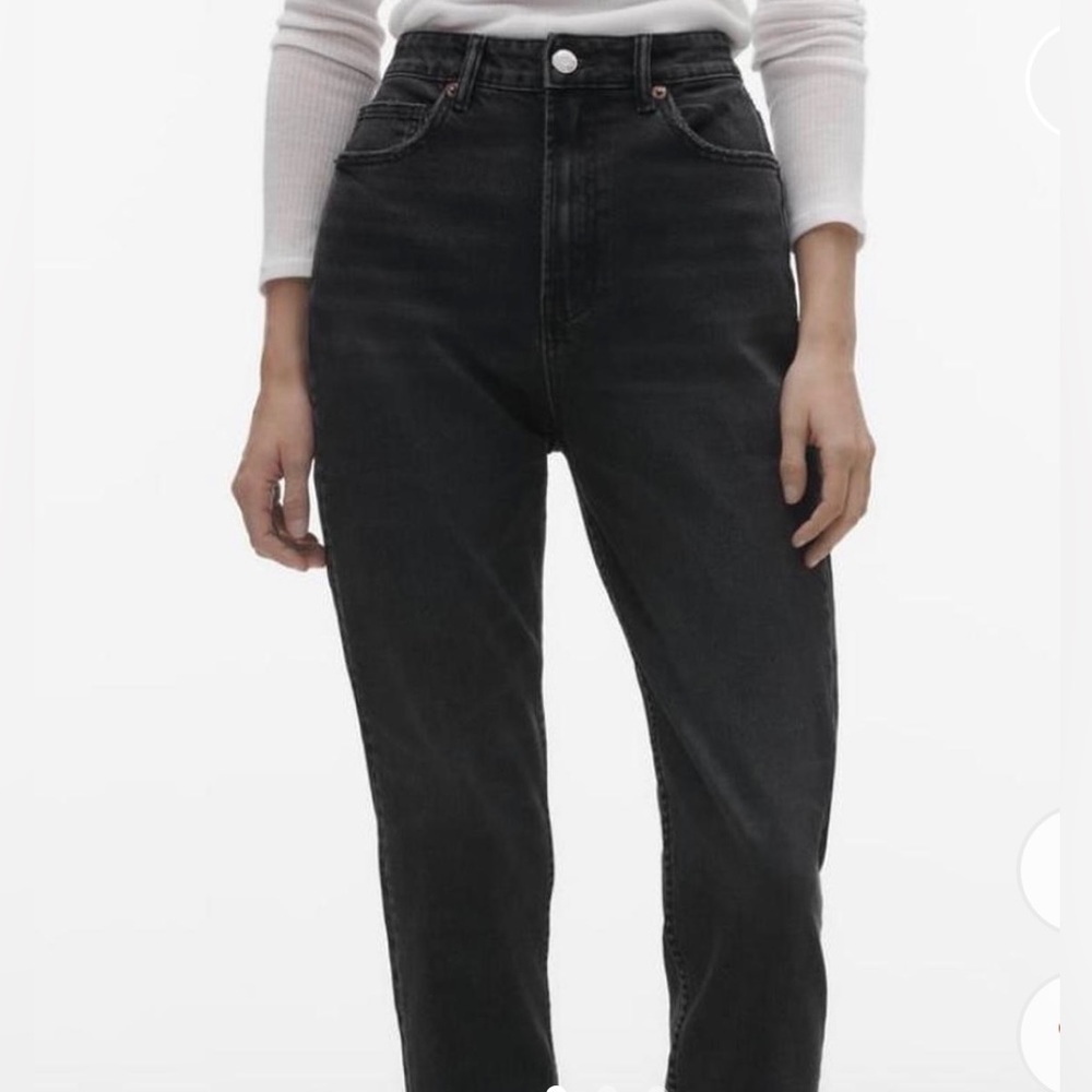 Zara Black Mom Jeans